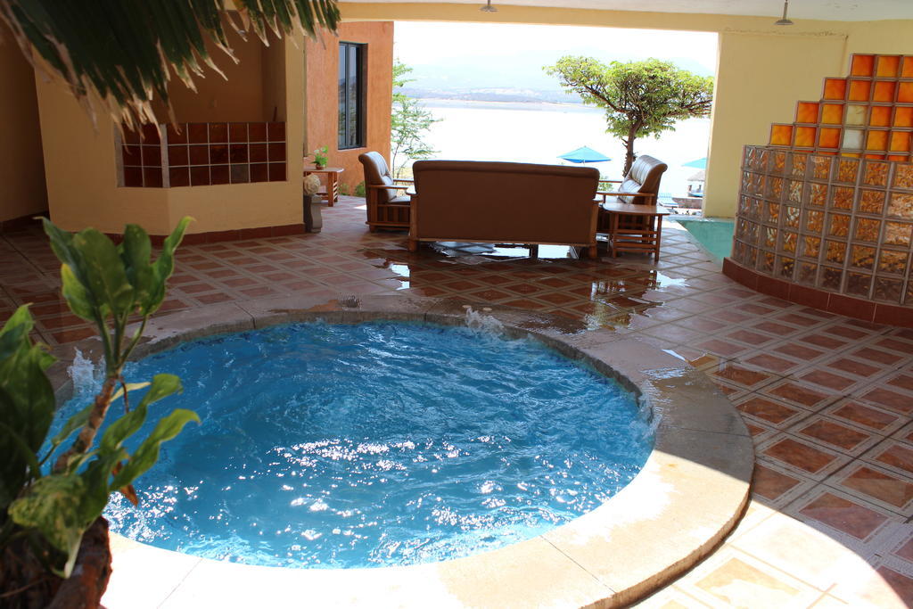 Vida En El Lago Hotel Tepecoacuilco de Trujano Kültér fotó
