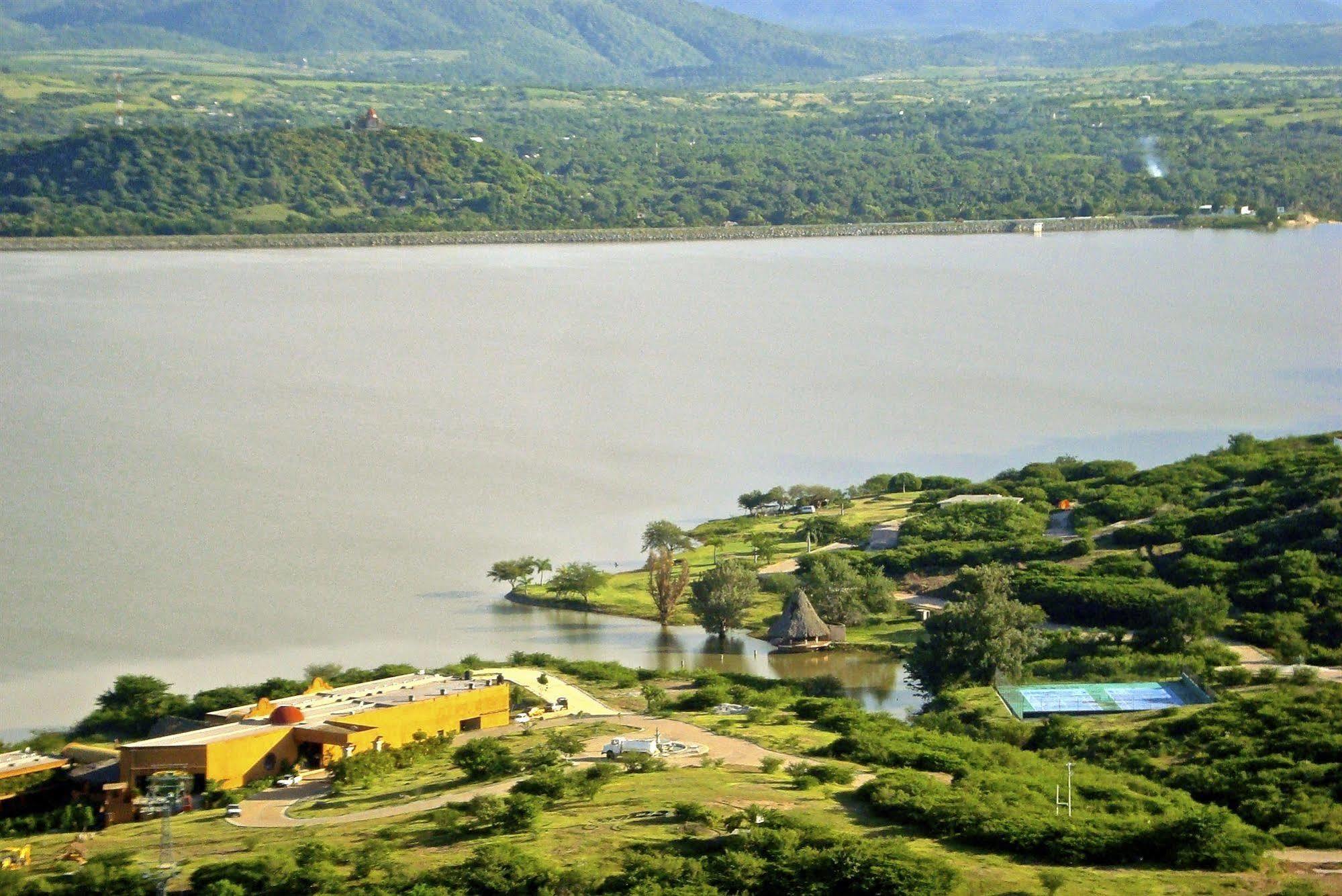Vida En El Lago Hotel Tepecoacuilco de Trujano Kültér fotó
